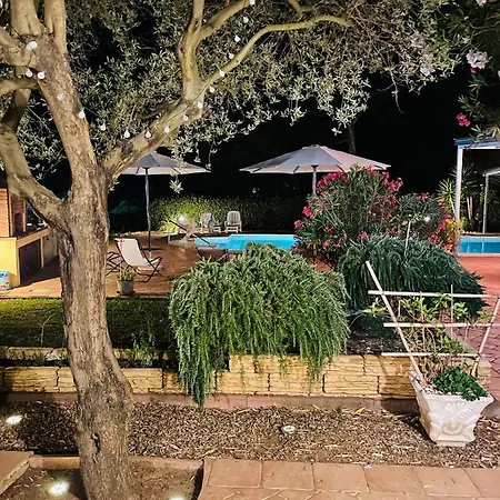 Tomaso - Mit Privatem Pool Triei