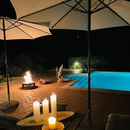 Tomaso - Mit Privatem Pool Villa