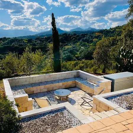 Tomaso - Mit Privatem Pool * Triei