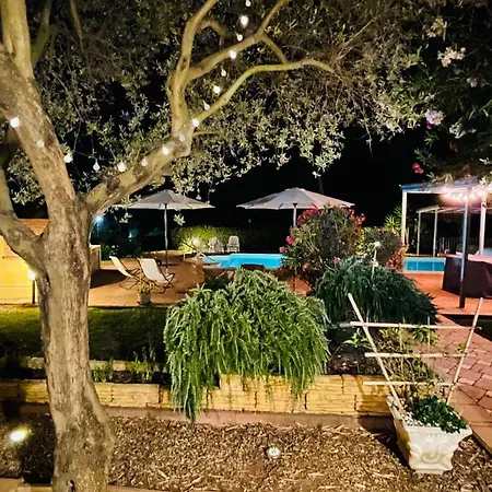 Tomaso - Mit Privatem Pool Villa Triei
